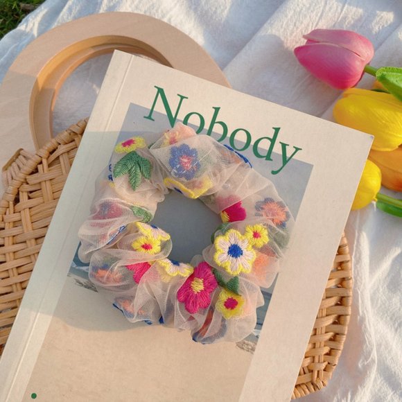 💐Embroidery Floral Hair Tie Scrunchies - Picture 4 of 7